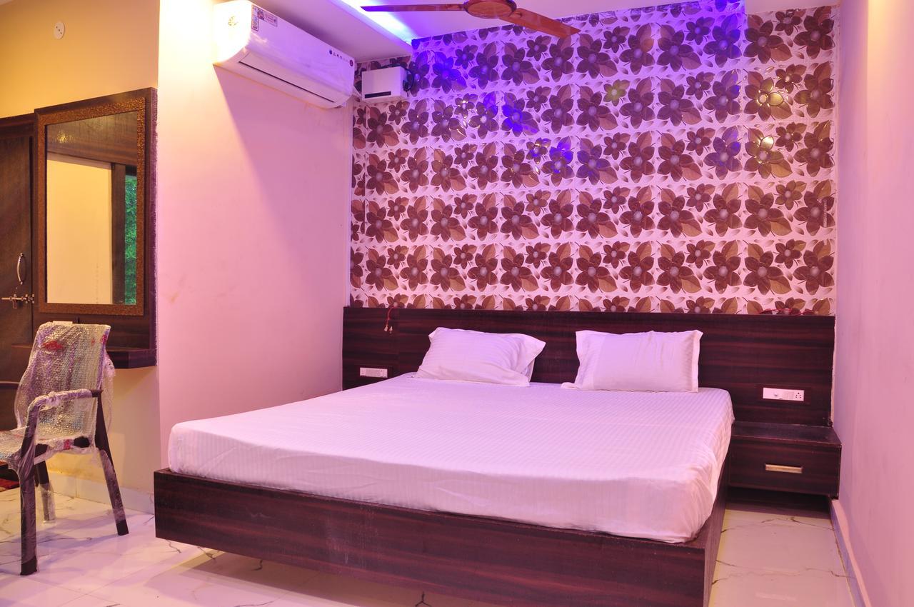Hotel Golden Inn Balangir Екстериор снимка