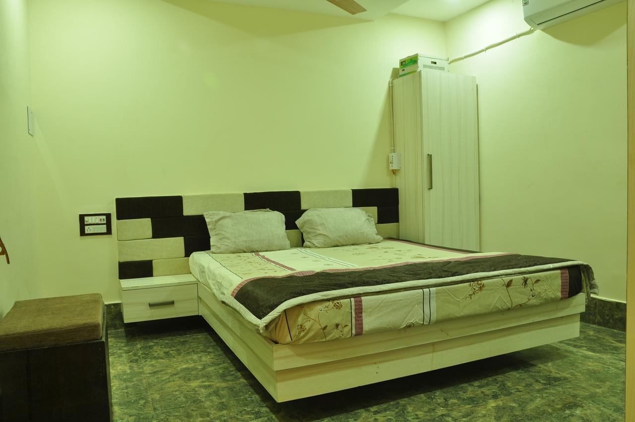 Hotel Golden Inn Balangir Екстериор снимка
